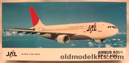 Hasegawa 1/200 Airbus A300 - JAL Japan Airlines, 31-1400 plastic model kit